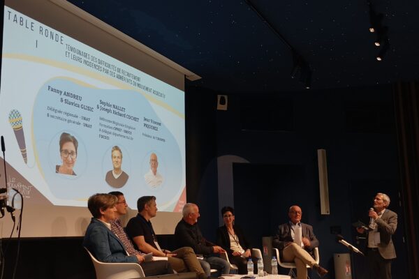 Première table ronde de la Journée Régionale de l'Emploi Associatif du 24 mai 2023 sur les témoignages des difficultés de recrutement et leurs incidences par des fédérations membres du Mouvement Associatif Première table ronde de la Journée Régionale de l'Emploi Associatif du 24 mai 2023 sur les témoignages des difficultés de recrutement et leurs incidences par des fédérations membres du Mouvement Associatif