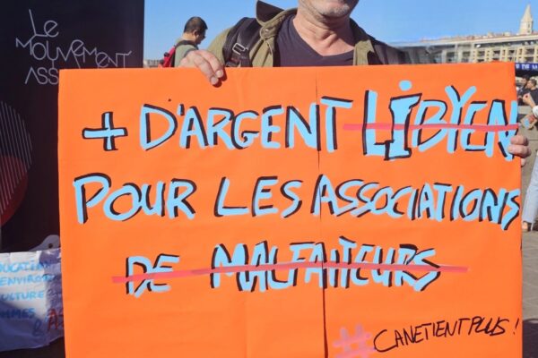 1760198151054 photo participant.e.s de la mobilisation 11 octobre