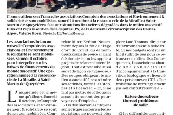 Mobilisation du 11 octobre 25 Briançon photo article de presse de la mobilisation 11 octobre