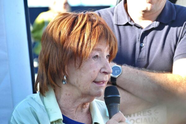 WhatsApp-Image-2025-10-13-a-12.01.40_5dfd6449 photo participant.e.s de la mobilisation 11 octobre